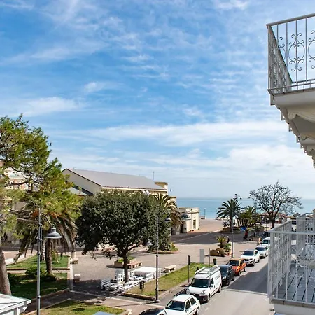 Ferienwohnung Fruttadamare Porto Recanati Exterior foto