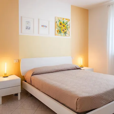 Ferienwohnung Fruttadamare Porto Recanati Exterior foto